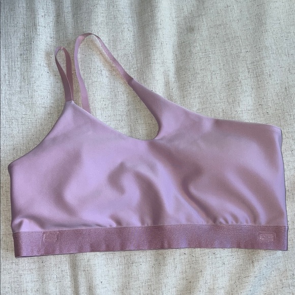 ALO Yoga Other - ALO Lavender Sports Bra